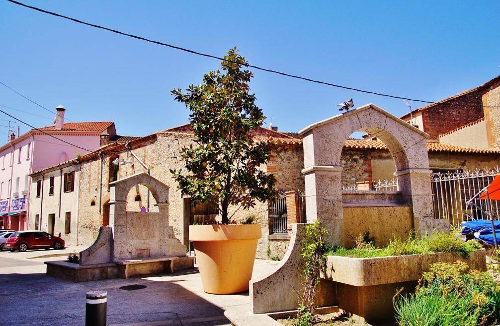 Appartement Centre Ville Du Boulou Pour 2 Adultes-2 Enfants- Check In 17H-21H--Juillet-Aout Reservation De 7 Jours Mini Le Boulou Eksteriør billede
